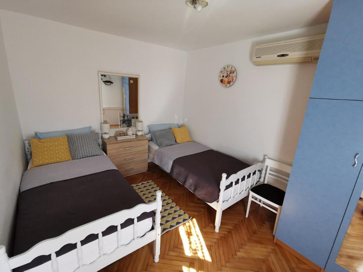 Appartement Authentic In Stone House At The Location Split